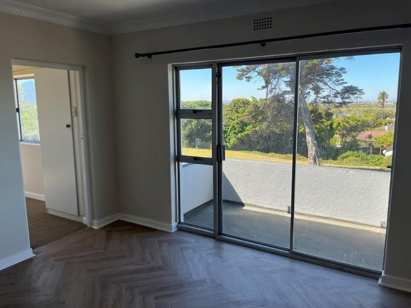 To Let 2 Bedroom Property for Rent in Lakeside Western Cape